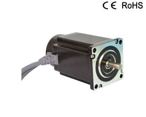 Ľahký servomotor Nema24 4.NM s kódovačom 1000PPR